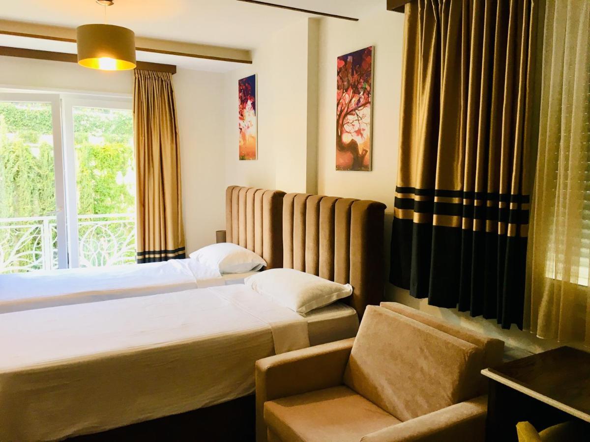 Metatron 4* Tirana